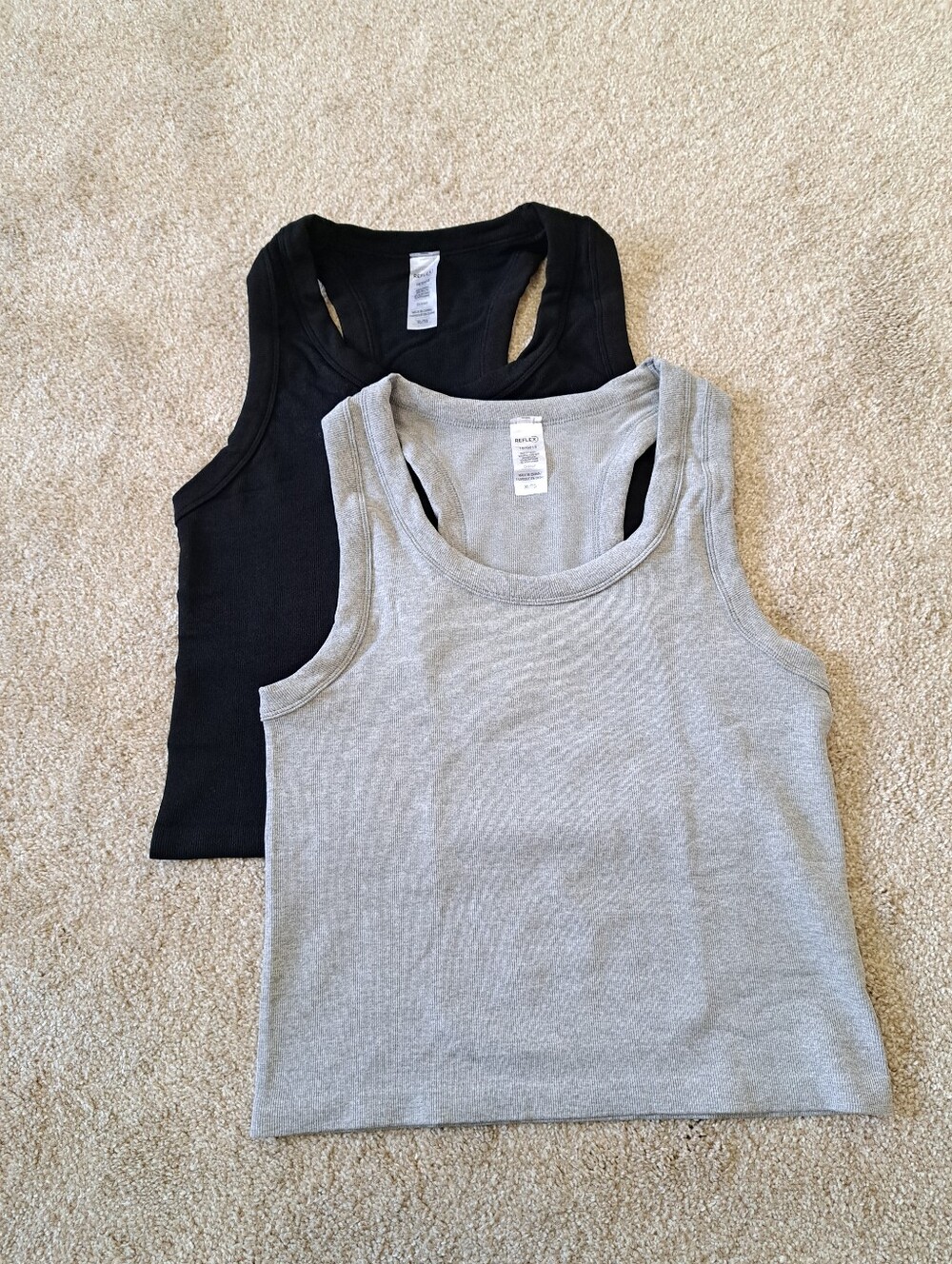 Reflex Set Of 2 Tanks Racer Back Ribbed Seamless Black Grey Size XL Casual